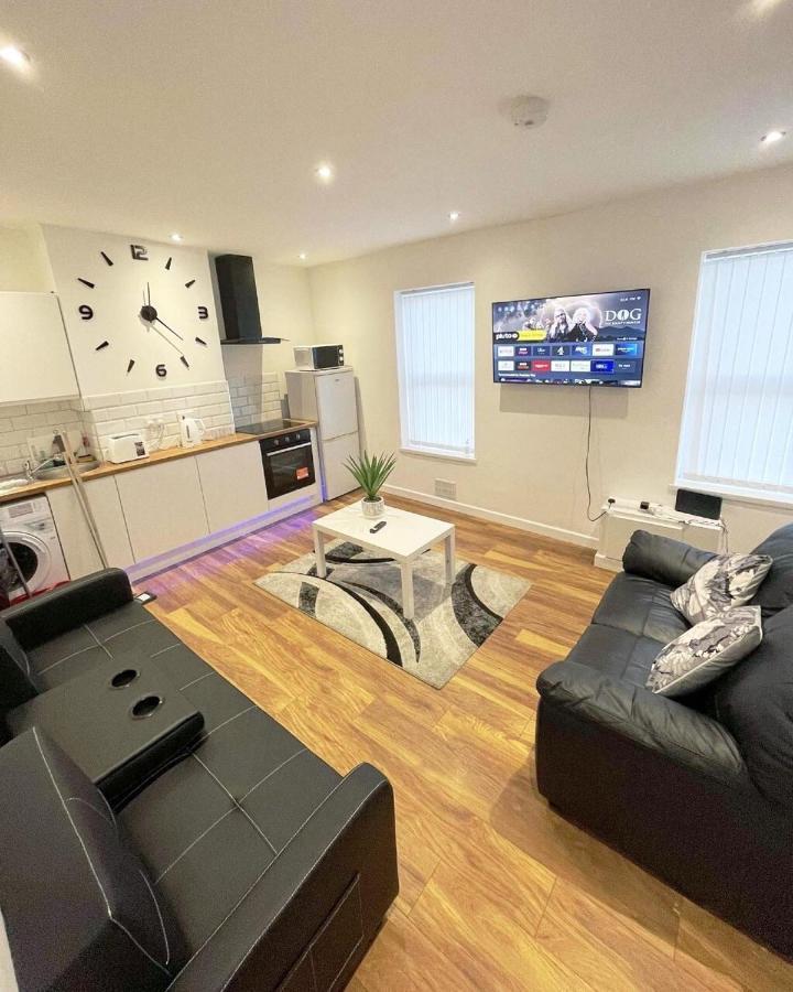 Ak Serviced Apartments - Exclusive Two-Bedroom Apartment Cardiff Kültér fotó