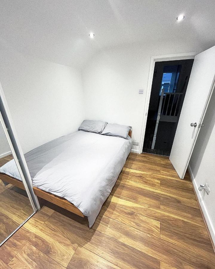 Ak Serviced Apartments - Exclusive Two-Bedroom Apartment Cardiff Kültér fotó